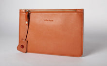 Load image into Gallery viewer, Laura Clutch in Cognac
